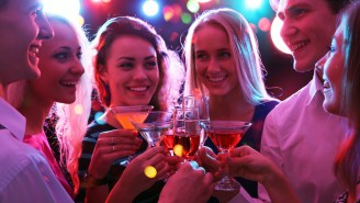 10 Types Of People You’ll See Out At Your Hometown Bars On Thanksgiving Eve