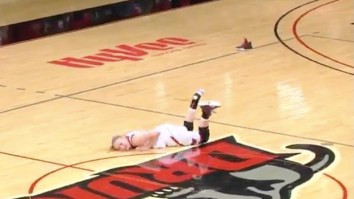 Women’s College Basketball Player Completely Forgets How To Use Her Legs In Endlessly Watchable Clip