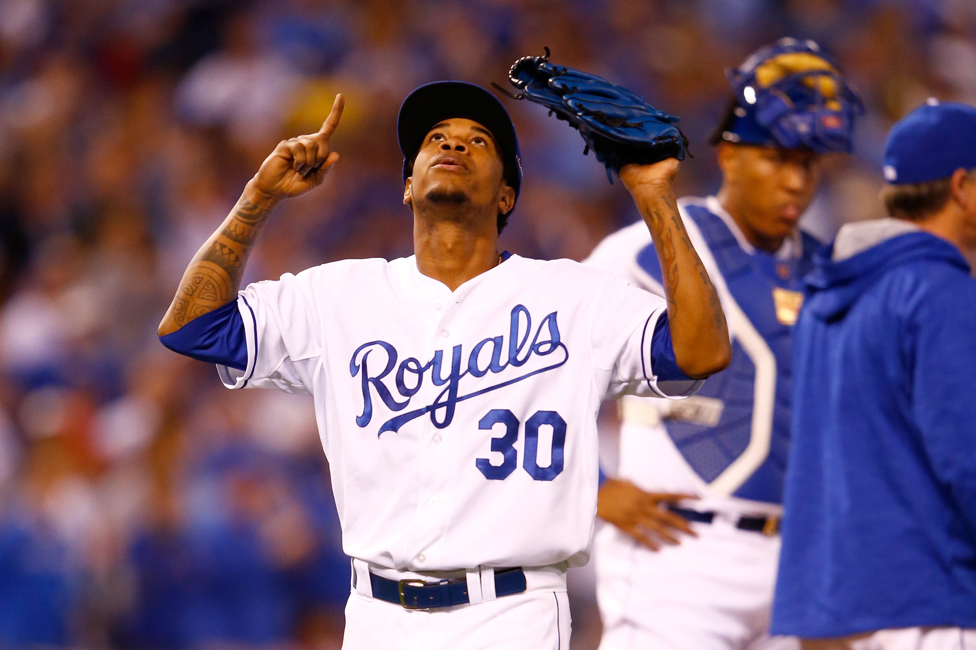 Royals' Yordano Ventura breaks own record for fastest pitch by a