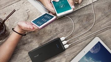 Power Everything You Own With RAVPower’s 22000mAh 3-Port Power Bank For Less Than $30 Today