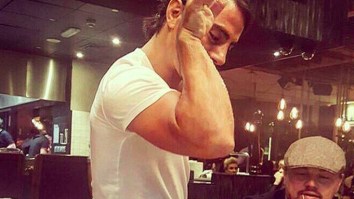 #SaltBae Did His Signature Steak Money Shot For Leonardo DiCaprio And My Life Will Never Be The Same Again
