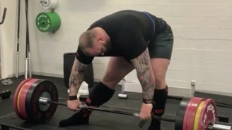 The Mountain From ‘Game Of Thrones’ Deadlifts 727-Pounds To Prove That He’s More God Than Man