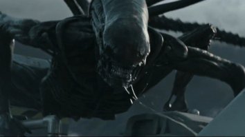 New Trailer For ‘Alien: Covenant’ Gives You First Full Look At A Giant And Ferocious Xenomorph In Action