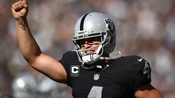Derek Carr Gave A Ride To A 49ers Fan Who Ran Out Of Gas And The Guy Had NO IDEA It Was Him