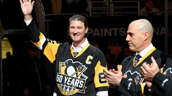 Hockey Legend Mario Lemieux Sends Heart-Wrenching Personalized Letter To Young Girl Battling Cancer