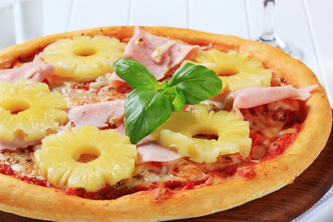 pineapple pizza