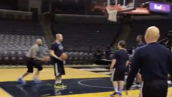 At 40, Vince Carter Still Warms Up By Draining A Half-Court Shot And 360 Dunk
