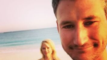 Guy Goes On Vacation With Reese Witherspoon And Family, Can’t Stop Trolling Her With Dad Jokes About Her Movies