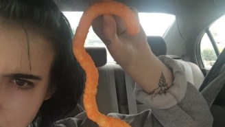 Girl On Twitter Finds The Longest Cheeto You’ll Ever See