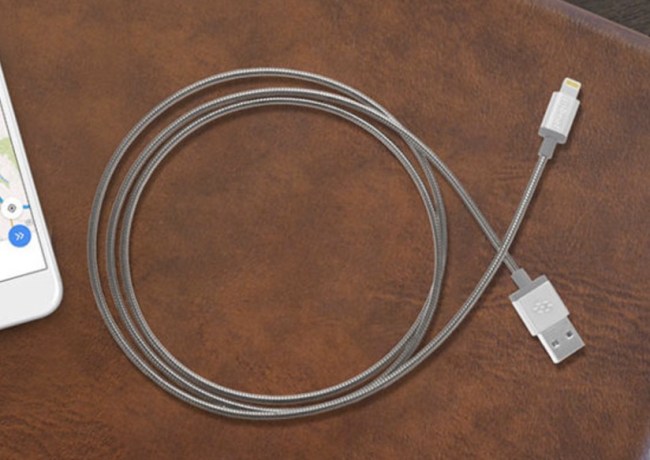Toughlink MFi-Certified Metal Braided Lightning Cable