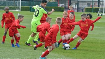 Who Ya Got: 2 Professional Liverpool Soccer Players Vs. 30 Kids?