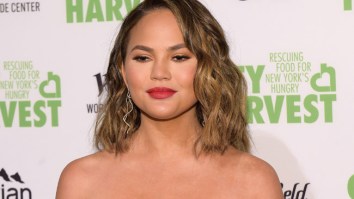 Chrissy Teigen Hilariously Owned A Twitter Troll Who Made A Nasty Comment About Her ‘Class’
