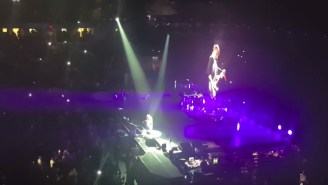 The Red Hot Chili Peppers Did An Awesome Tribute To Chris Cornell In Indianapolis