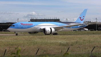 A Pilot Refused To Fly Plane After Spotting Passenger’s Disturbing Personal WiFi Name