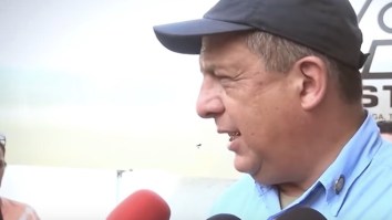Costa Rican President Swallows A Wasp During A Press Briefing And Handles It Like A Champ