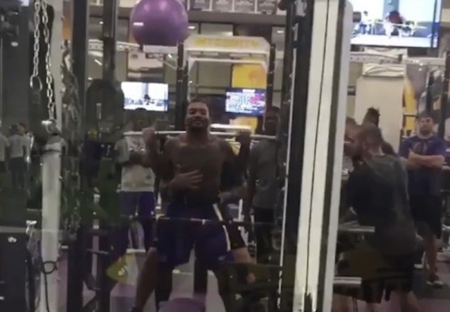 LSU running back Derrius Guice squats 650 pounds