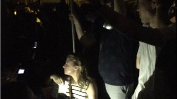 NYC Subway Breaks Down For An Hour Underground With No Light Or AC As Passengers Began Prying Doors Open