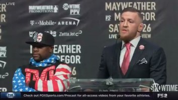 Did You Catch The Funny Glitch During Mayweather-McGregor Which Showed A Fox Host In A Robe?
