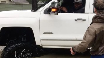 UFC Fighter Derrick Lewis Is Doing Some Very Heroic Things Rescuing Flood Victims In Houston
