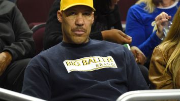 Several NBA Coaches Are Reportedly Asking Their Teams To Ban Media From Speaking With LaVar Ball After He Bashed Luke Walton
