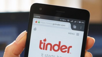 Sports Finance Brief: Tinder To Sponsor A Manchester United Kit? Are Sports Books Cannibalizing Themselves In Self-Interest?