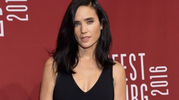 46-Year-Old Jennifer Connelly Is On Vacay In A Bikini, Could Pass For Someone Half Her Age