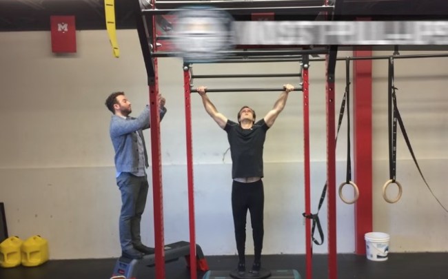 most pull ups in 60 seconds Guinness World Record
