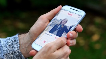 The Tinder Couple That Flirted For Three Years Might Not Actually Like Each Other