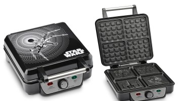 Of Course You Need This ‘Star Wars’ Waffle Maker, Don’t Be Stupid