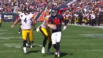 Bears’ Marcus Cooper Makes Bonehead Play Of The Year After He Slows Down Before Easy TD And Gets Stripped Off Ball