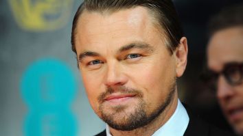 Leonardo DiCaprio Was Vaping Through The Entire SAG Awards, Now I Will Buy A Vape