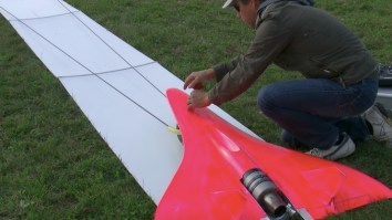 Remote-Controlled Model Jet Sets RC World Record With Mind-Blowing 451 MPH Flight