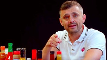 Gary Vaynerchuk Tested His Mental Toughness By Eating The World’s Hottest Wings