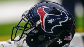 Nearly Every Texans Players Knelt During The Anthem Following Owner Bob McNair’s ‘Inmate’ Comments