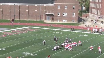 Kicker Takes Blocked Field Goal In For Exciting TD Because Anything Can Happen In D3 Football