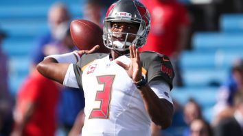 Jameis Winston Teams Up With Surgeon To Help Launch Coronavirus Hotline