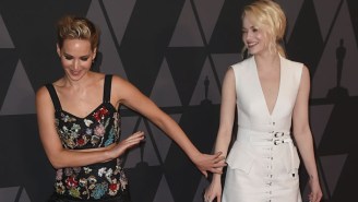 Jennifer Lawrence Explained Why She’s A Complete A-Hole When She Meets Her Fans In Public