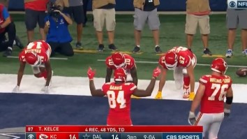 Chiefs Celebrate Touchdown With Awesome Potato Sack Race In The End Zone