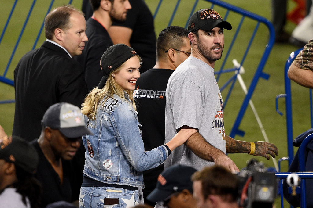 Custom jean jacket trend grows as Kate Upton shows up to Astros game in  Verlander denim - Article - Bardown