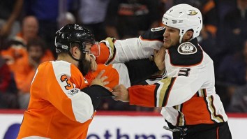 Anaheim Ducks’ Kevin Bieksa Is Not To Be Trifled With, Lays Out ANOTHER Opponent With A Superman Punch