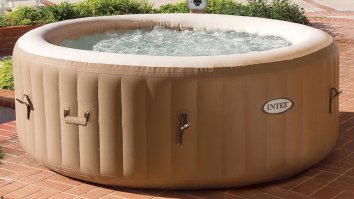 PureSpa Portable Massage Tub Turns Any Gathering Into A Hot Tub Party