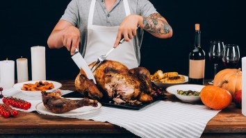 How To Still Enjoy Thanksgiving Without Derailing All Your Fat Loss Efforts