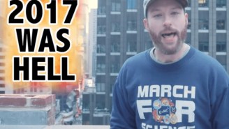 Watch This Dude Rap About Everything That Went Down In 2017 While Bashing An Entire Pizza