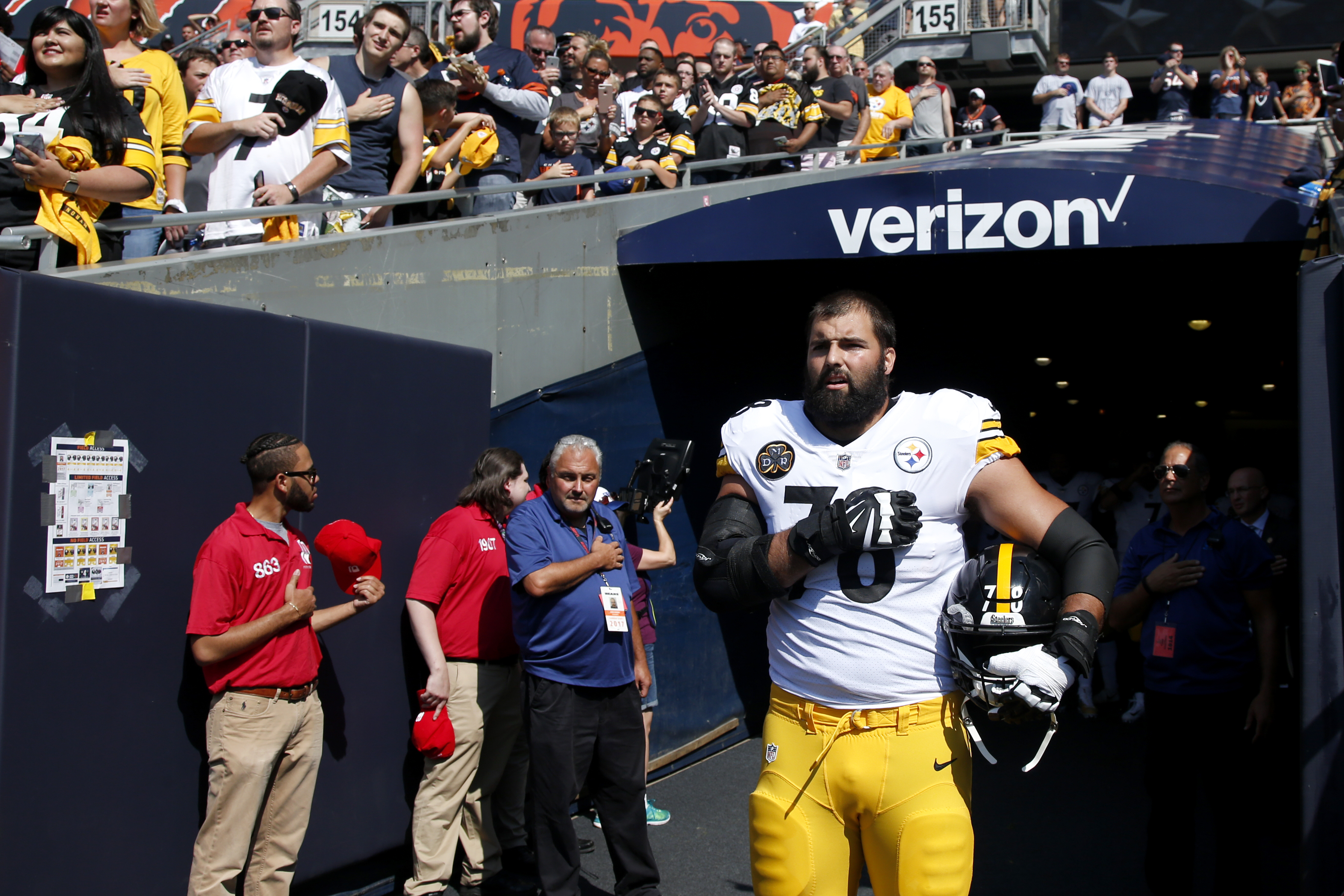 Steelers' Lineman And Afghan War Vet Alejandro Villanueva Now Has The  Highest-Selling Jersey In The NFL - BroBible