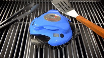 Grillbot Keeps Your Grill Looking Sparkling New And Saves A Ton Of Cleanup Time