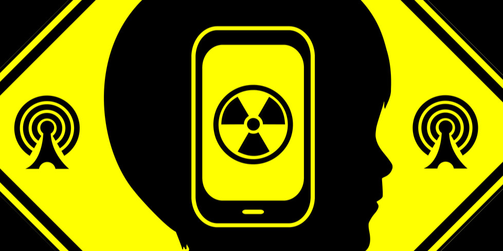 cell phone radiation is dangerous and should be limited essay