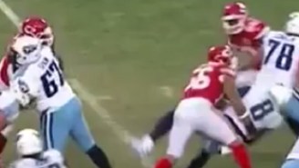 Chiefs LB Derrick Johnson Absolutely Destroys Marcus Mariota With Vicious Hit In The Backfield