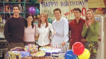 Netflix Users Who Are Just Watching ‘Friends’ For The First Time Are Making Some A+ Observations