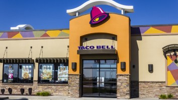 Georgia Tech Students Pay Respects To Closing Student Center Taco Bell With Touching Farewell Tribute