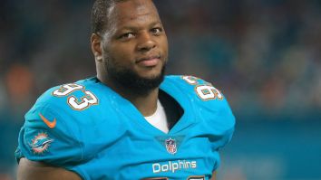 Ndamukong Suh Reportedly Offered To Play For The Philadelphia Eagles For Free Next Season